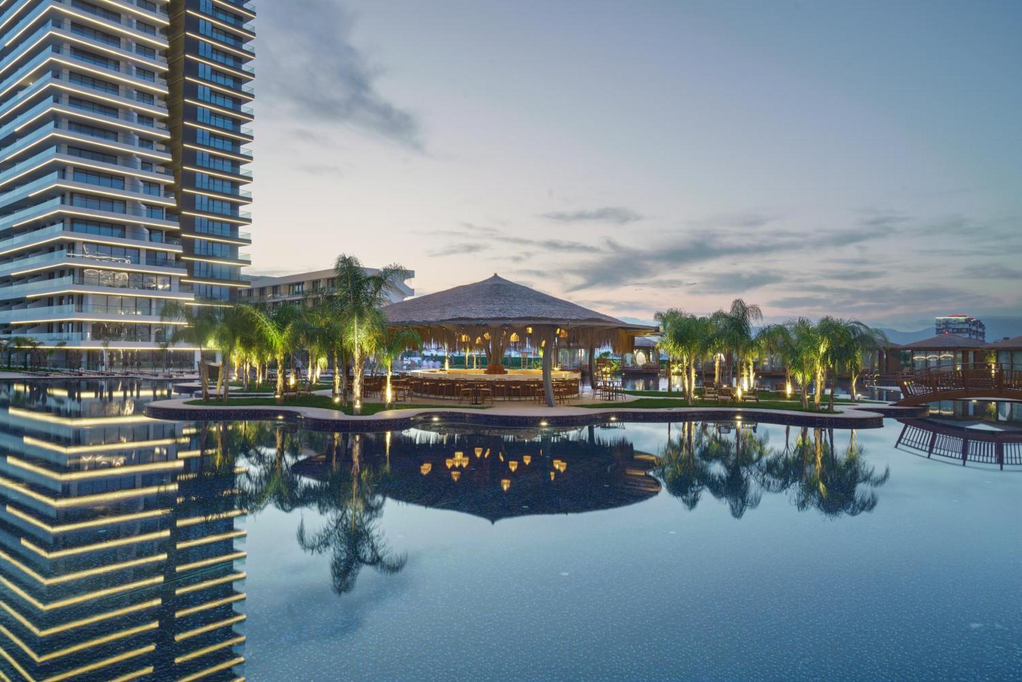 Grand Sapphire Resort & Casino Trikomo Exterior foto