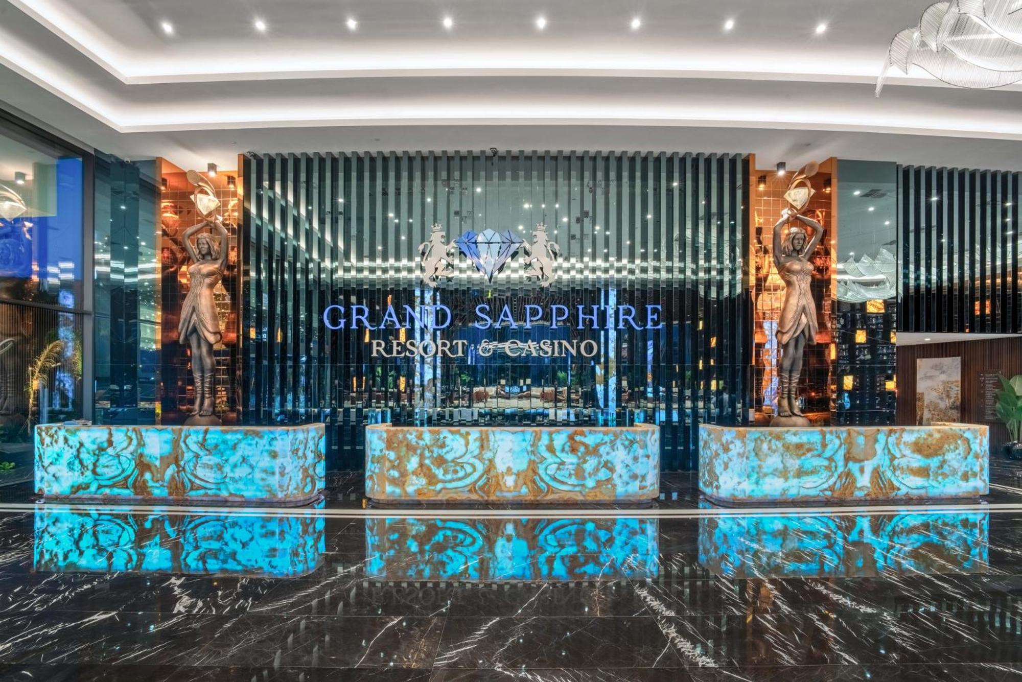 Grand Sapphire Resort & Casino Trikomo Exterior foto