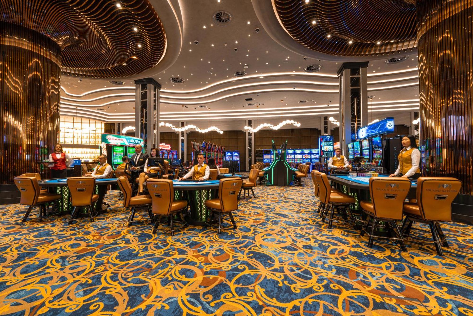 Grand Sapphire Resort & Casino Trikomo Exterior foto